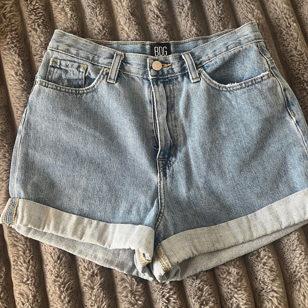 BDG mom high rise Jean shorts